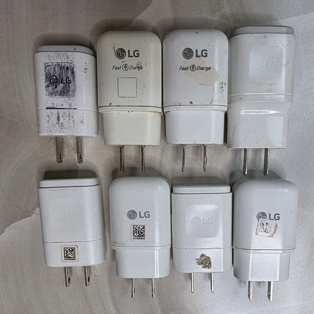 Lot of 8 LG USB Wall Charger Adapters Fast Charge MCS-H06WR MCS-V01WA White W4